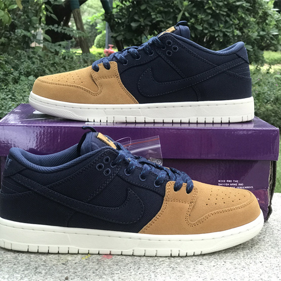 Nike SB Dunk Low Sneakers          DX6775-400 - DopestKickz