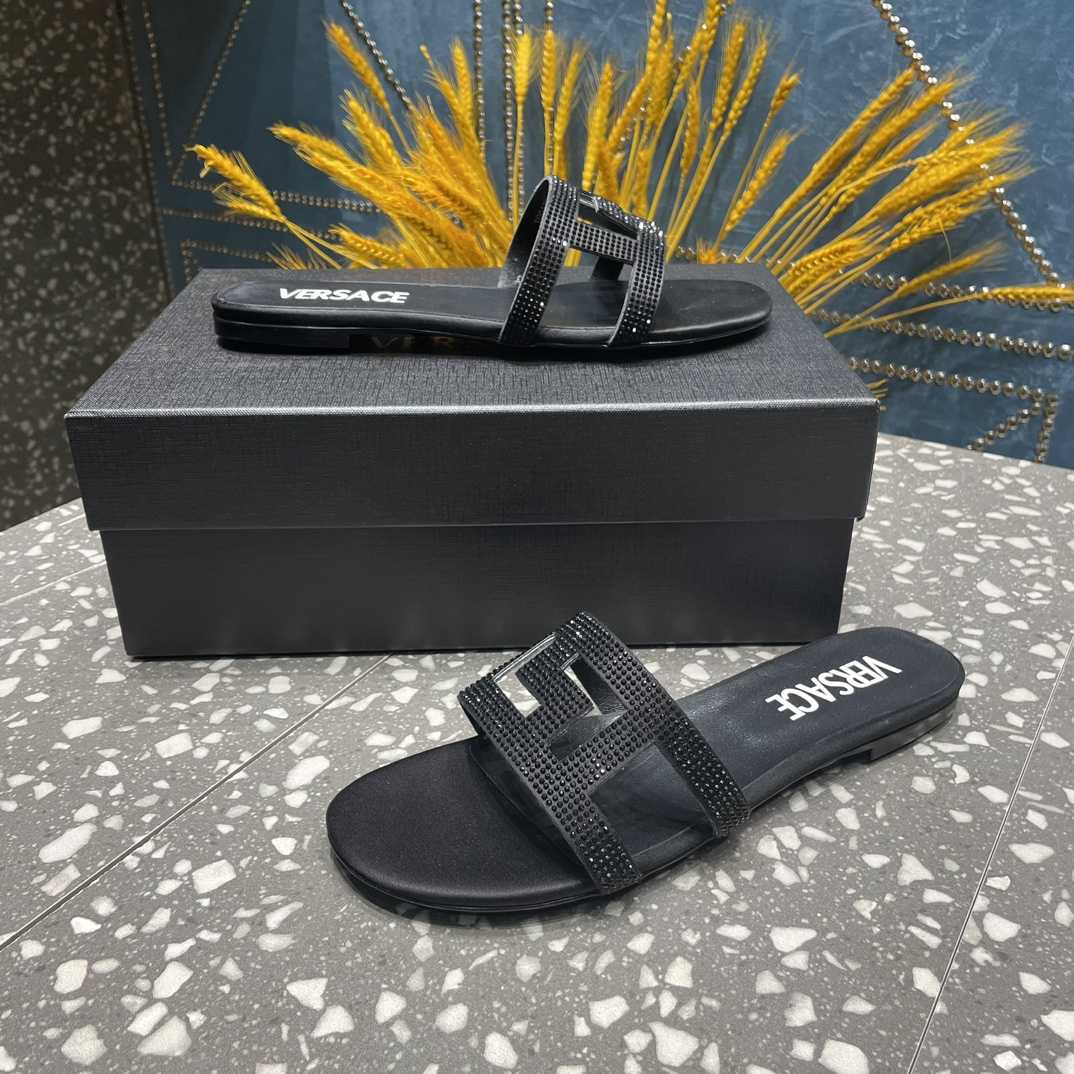 Versace Greca Maze Crystal Flat Sandals - DopestKickz