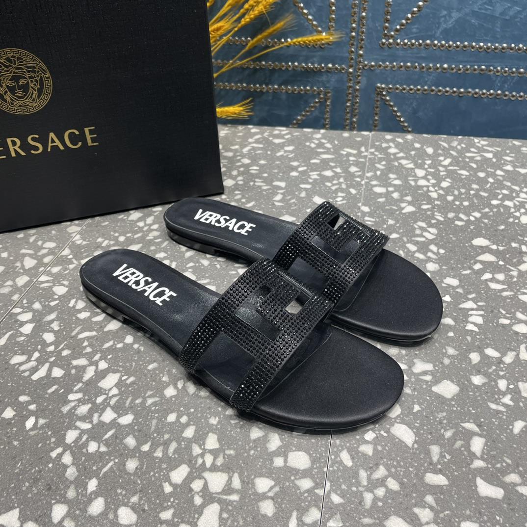 Versace Greca Maze Crystal Flat Sandals - DopestKickz