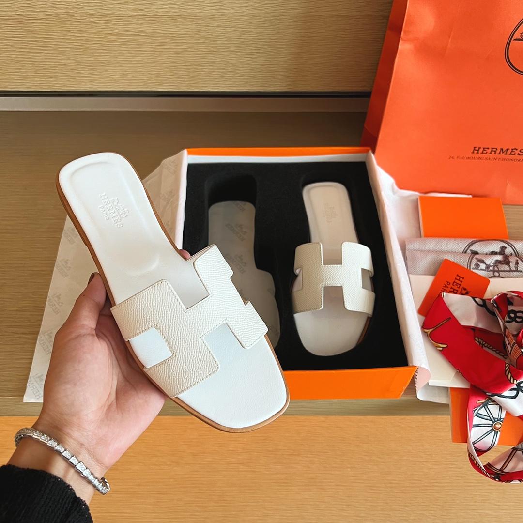 Hermes Oran Sandal - DopestKickz