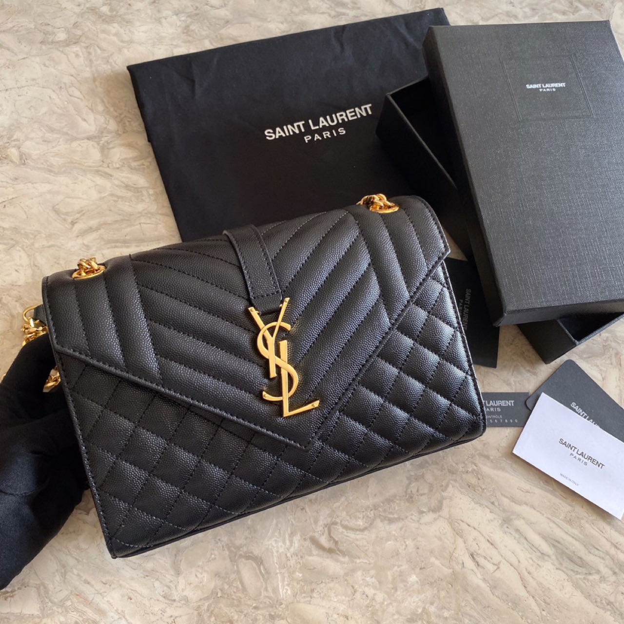 Saint Laurent Shoulder Bag (24-17.5-6cm) - DopestKickz
