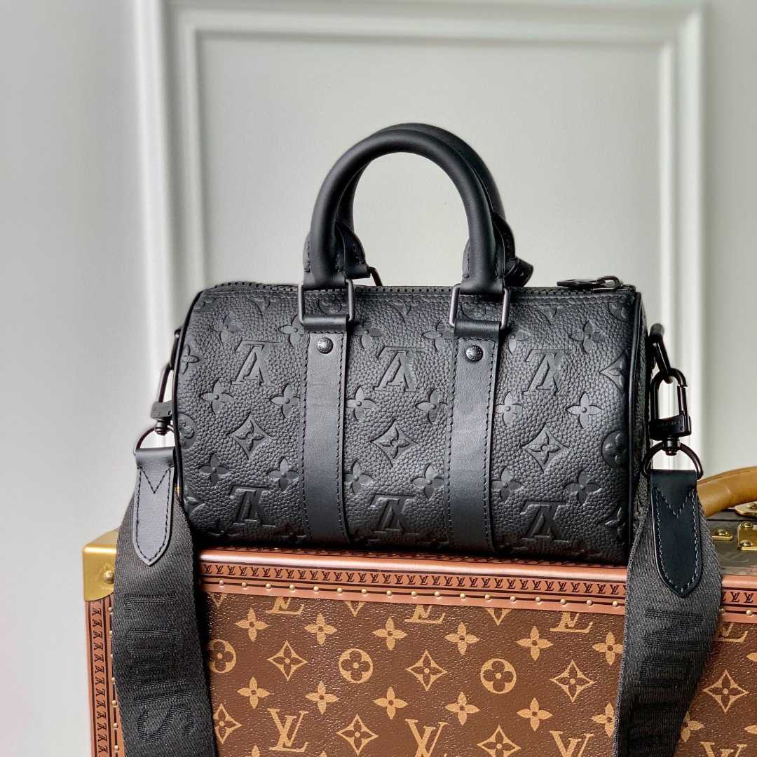 Louis Vuitton CKeepall Bandoulière 25 Taurillon Monogram (25x15x11CM)   M20900 - DopestKickz