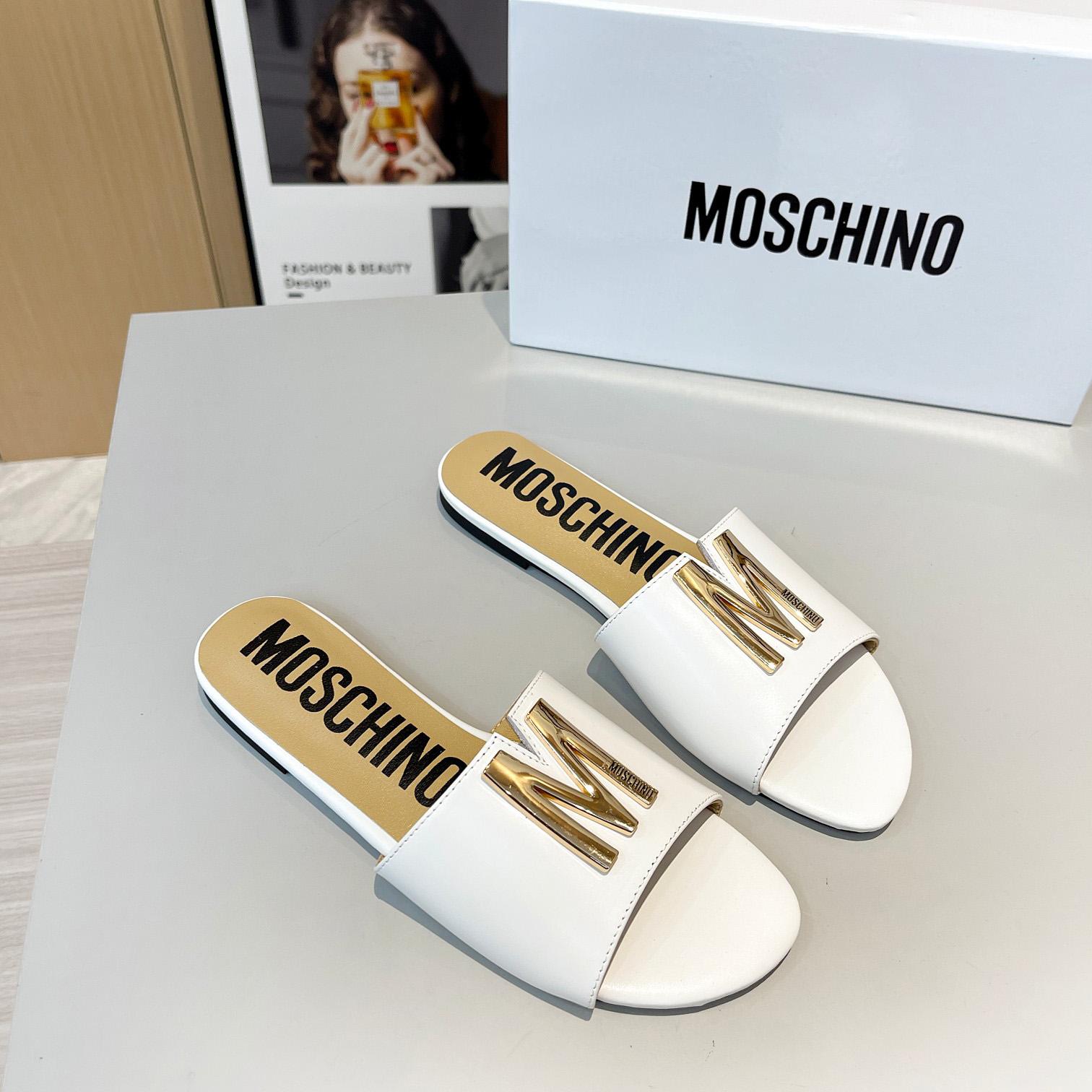 Moschino M Plaque Sandals - DopestKickz