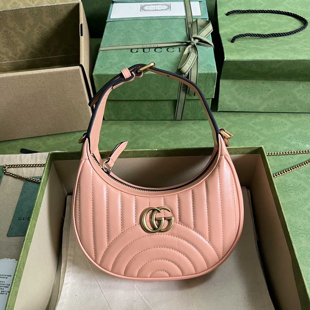 Gucci GG Marmont Matelassé Mini Bag(21.5-11-5cm) - DopestKickz