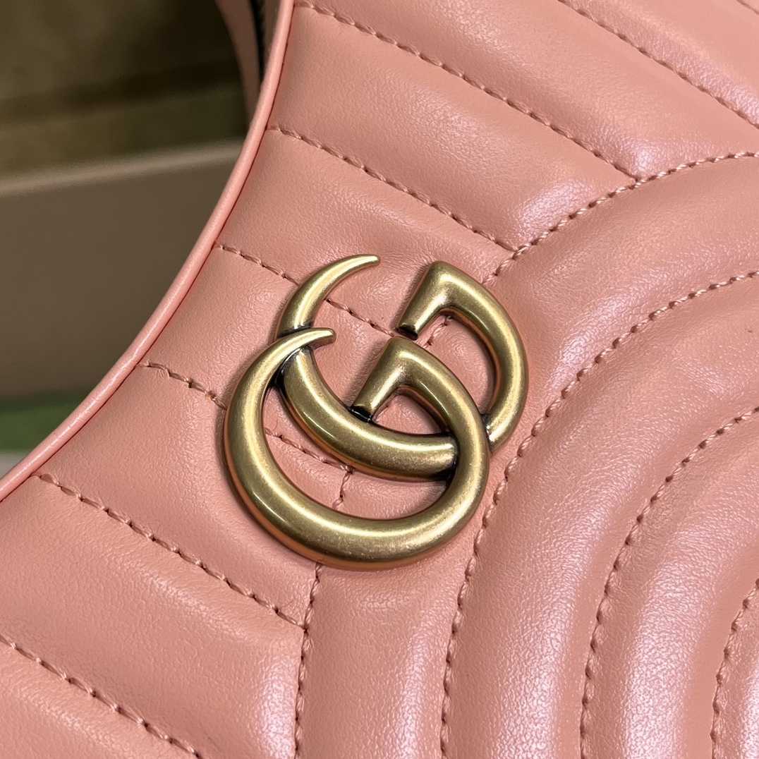 Gucci GG Marmont Matelassé Mini Bag(21.5-11-5cm) - DopestKickz