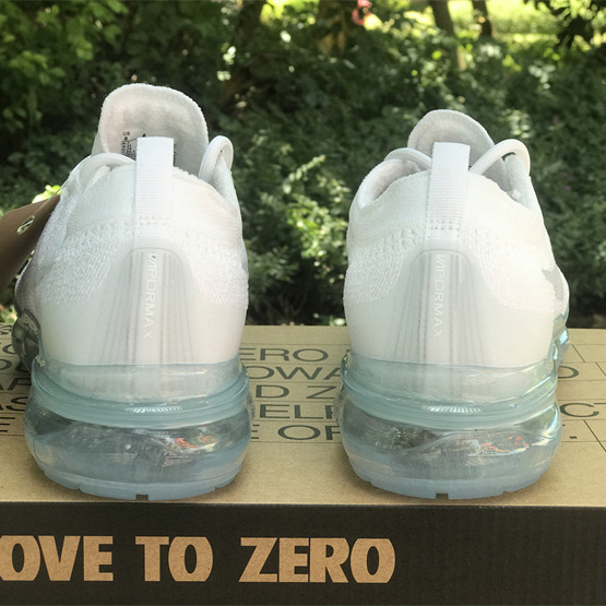 Nike Vapormax 2023 Flyknit Sneakers       DV6840-100  - DopestKickz