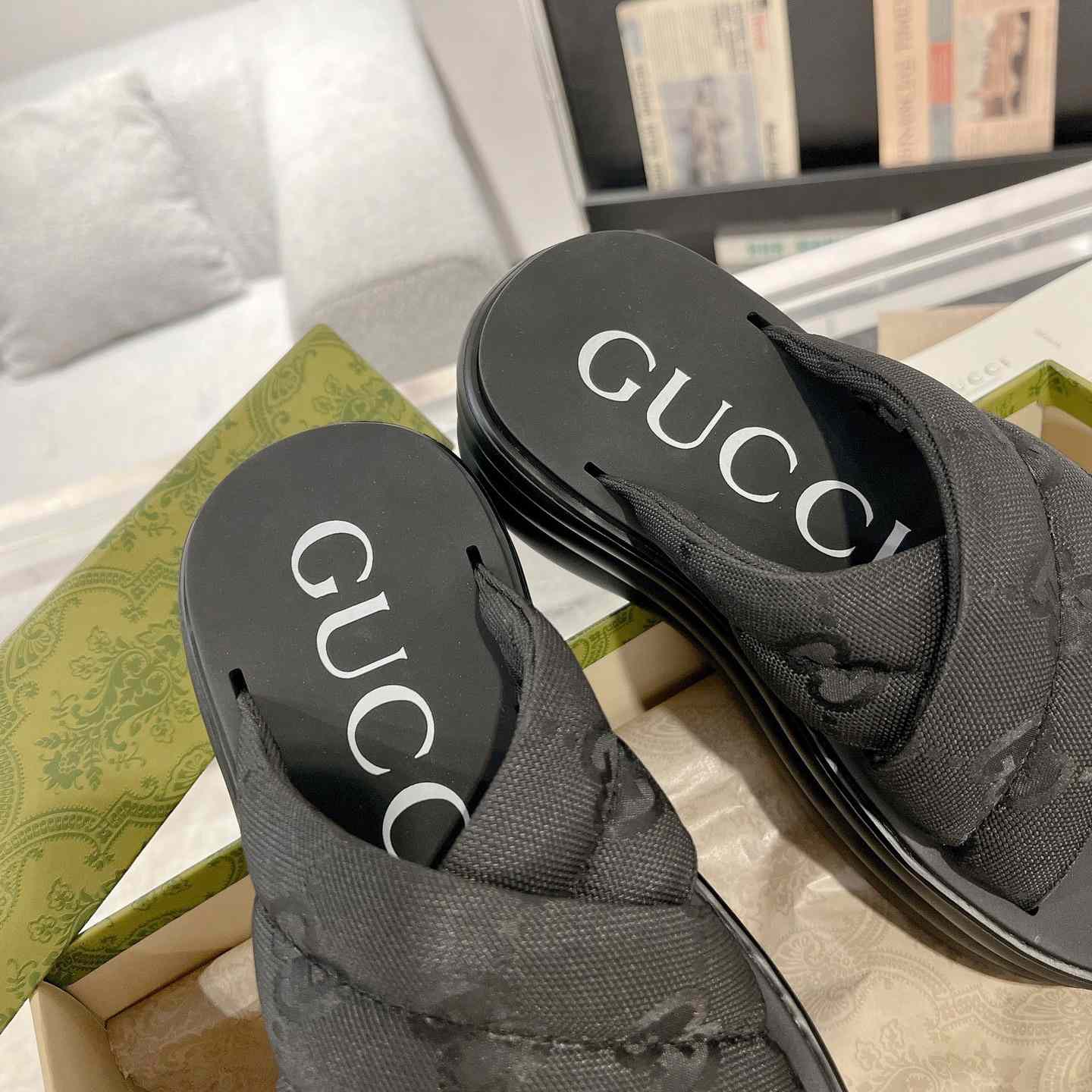 Gucci Women's GG Platform Slide Sandal - DopestKickz