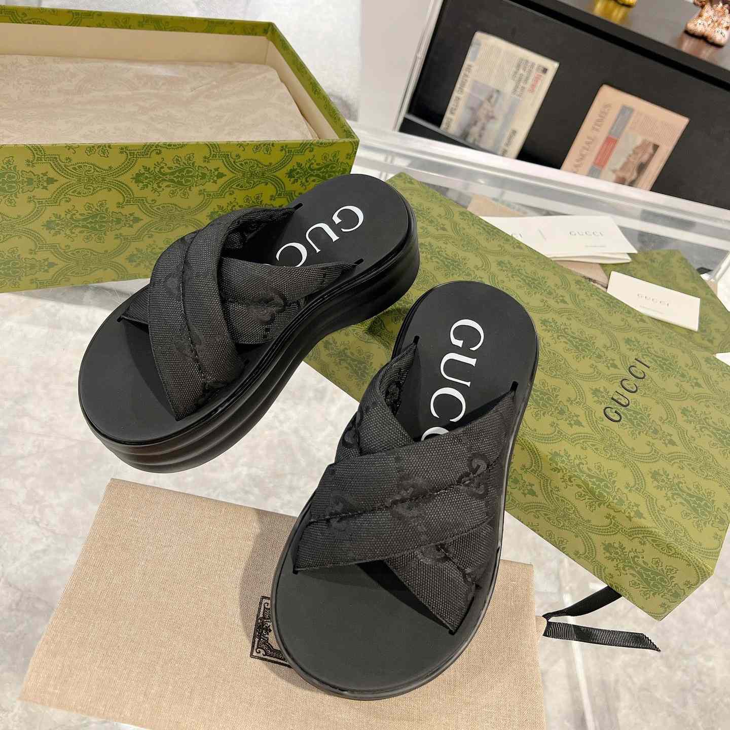 Gucci Women's GG Platform Slide Sandal - DopestKickz