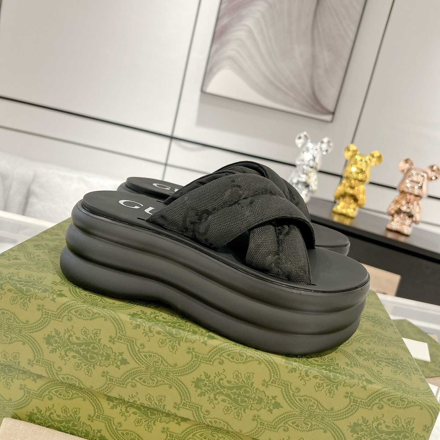 Gucci Women's GG Platform Slide Sandal - DopestKickz