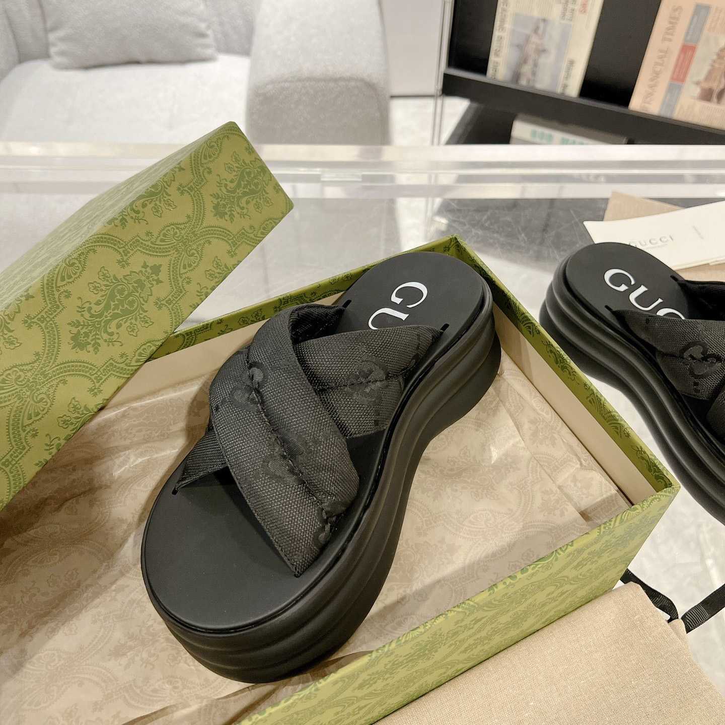 Gucci Women's GG Platform Slide Sandal - DopestKickz