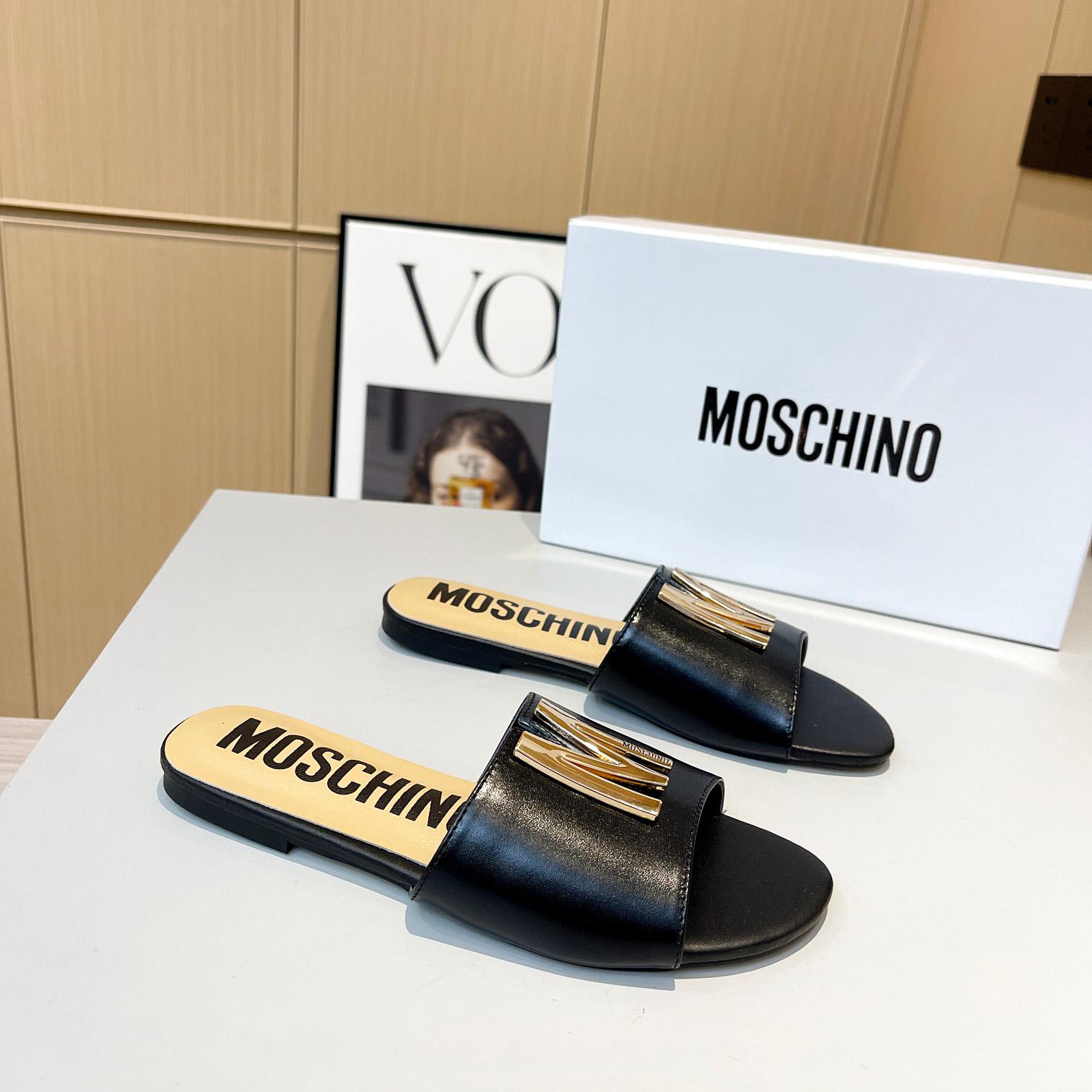 Moschino M Plaque Sandals - DopestKickz