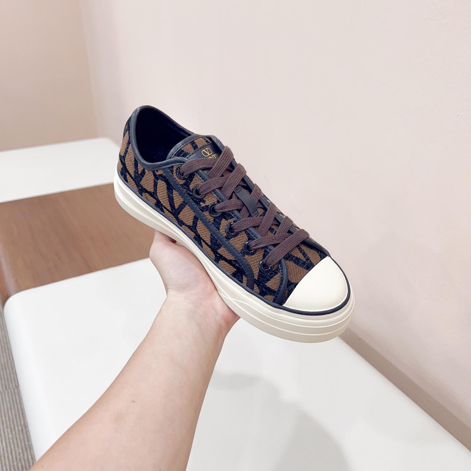 Valenti Toile Iconographe Totaloop Low-top Sneaker - DopestKickz