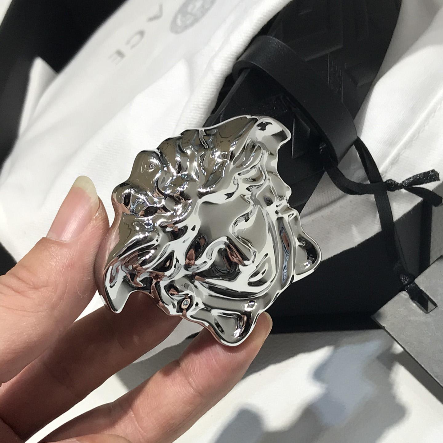 Versace Medusa Leathre Belt 38mm - DopestKickz