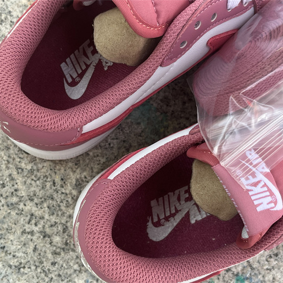 Travis Scott x Air Jordan 1 Low Sneaker      MD7866-227 - DopestKickz