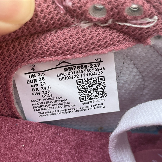 Travis Scott x Air Jordan 1 Low Sneaker      MD7866-227 - DopestKickz