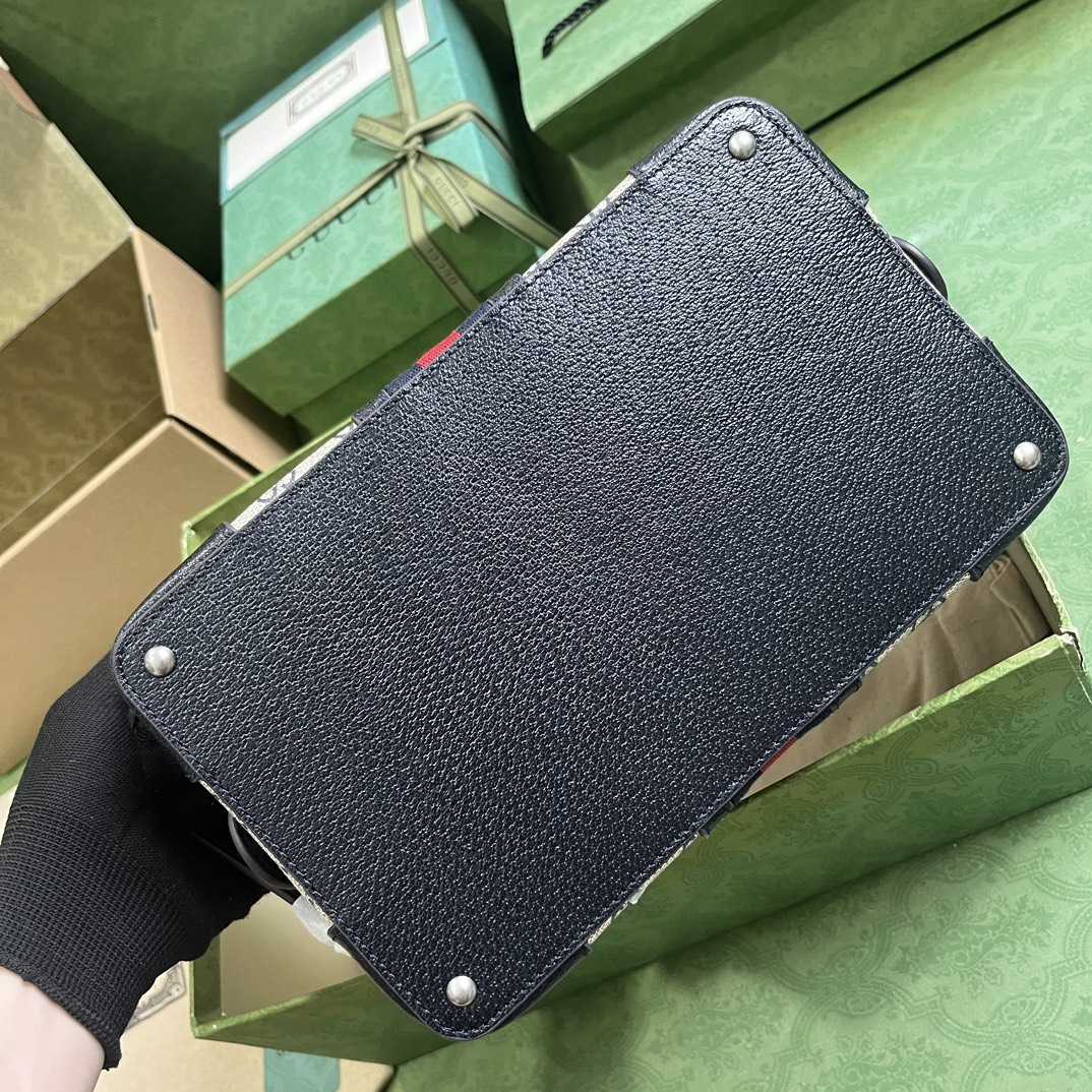 Gucci Savoy Toiletry Case  (26-16.5-16cm) - DopestKickz