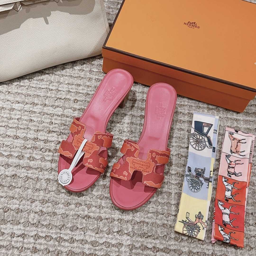 Hermes Oasis Sandal - DopestKickz