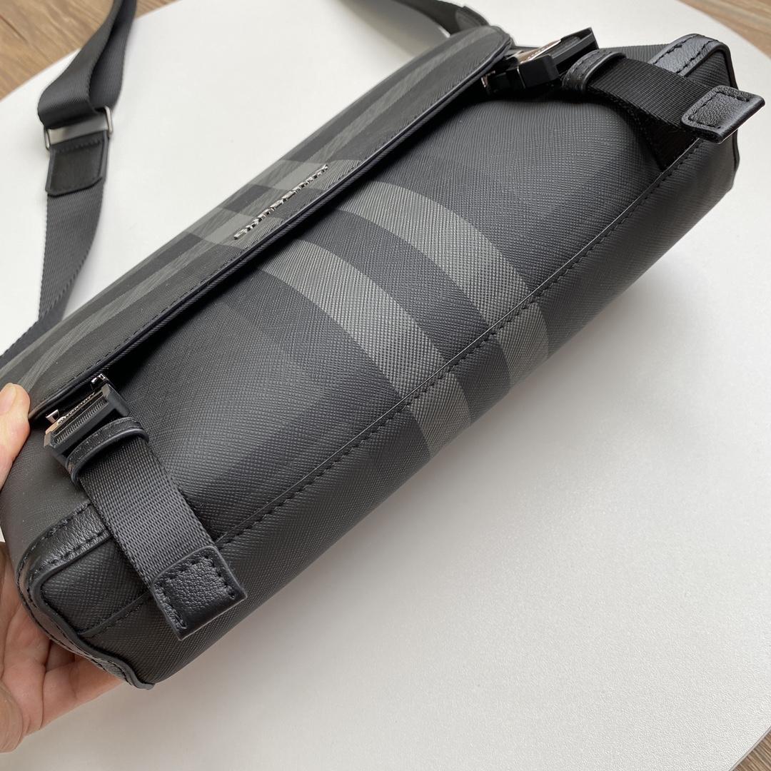 Burberry Small Wright Bag - DopestKickz