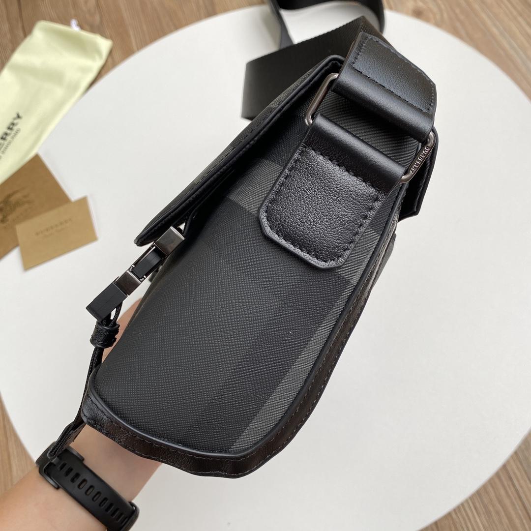 Burberry Small Wright Bag - DopestKickz