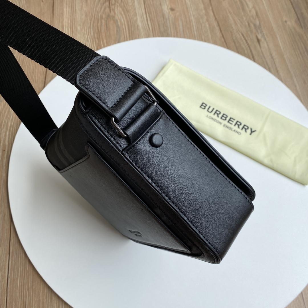 Burberry Small Alfred Messenger Bag - DopestKickz