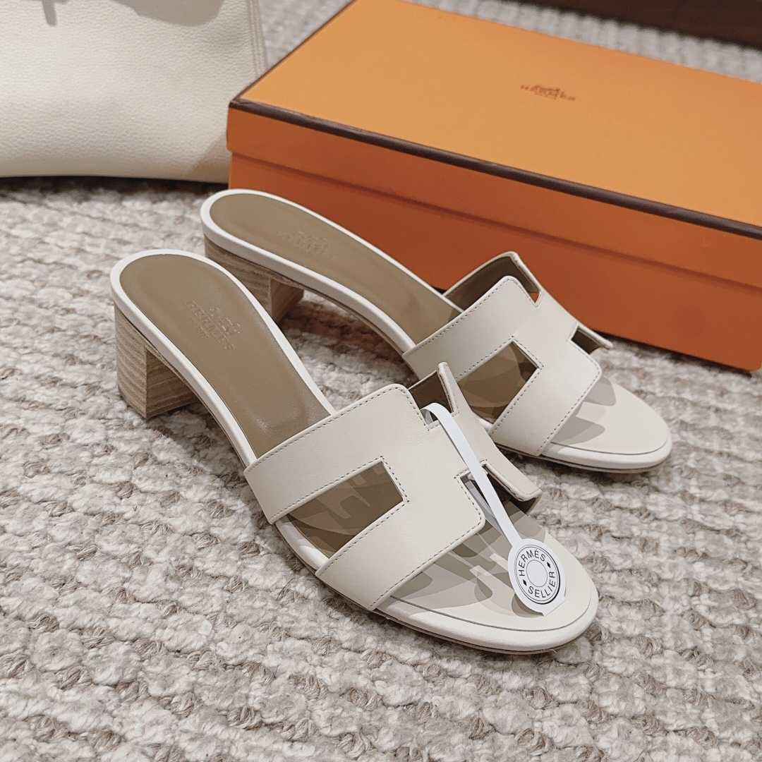 Hermes Oasis Sandal - DopestKickz