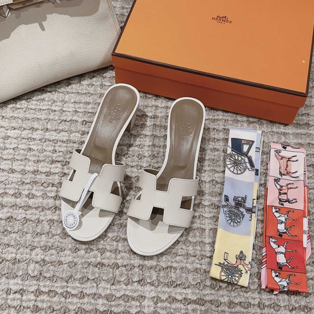 Hermes Oasis Sandal - DopestKickz