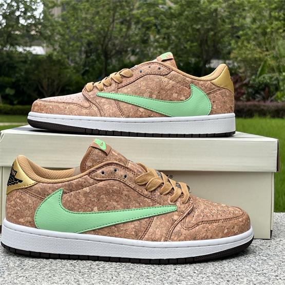 Travis Scott x Air Jordan 1 Sneaker      DM7866-922 - DopestKickz