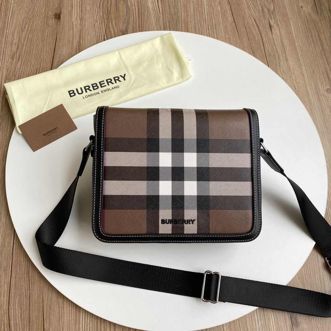 Burberry Small Alfred Messenger Bag - DopestKickz