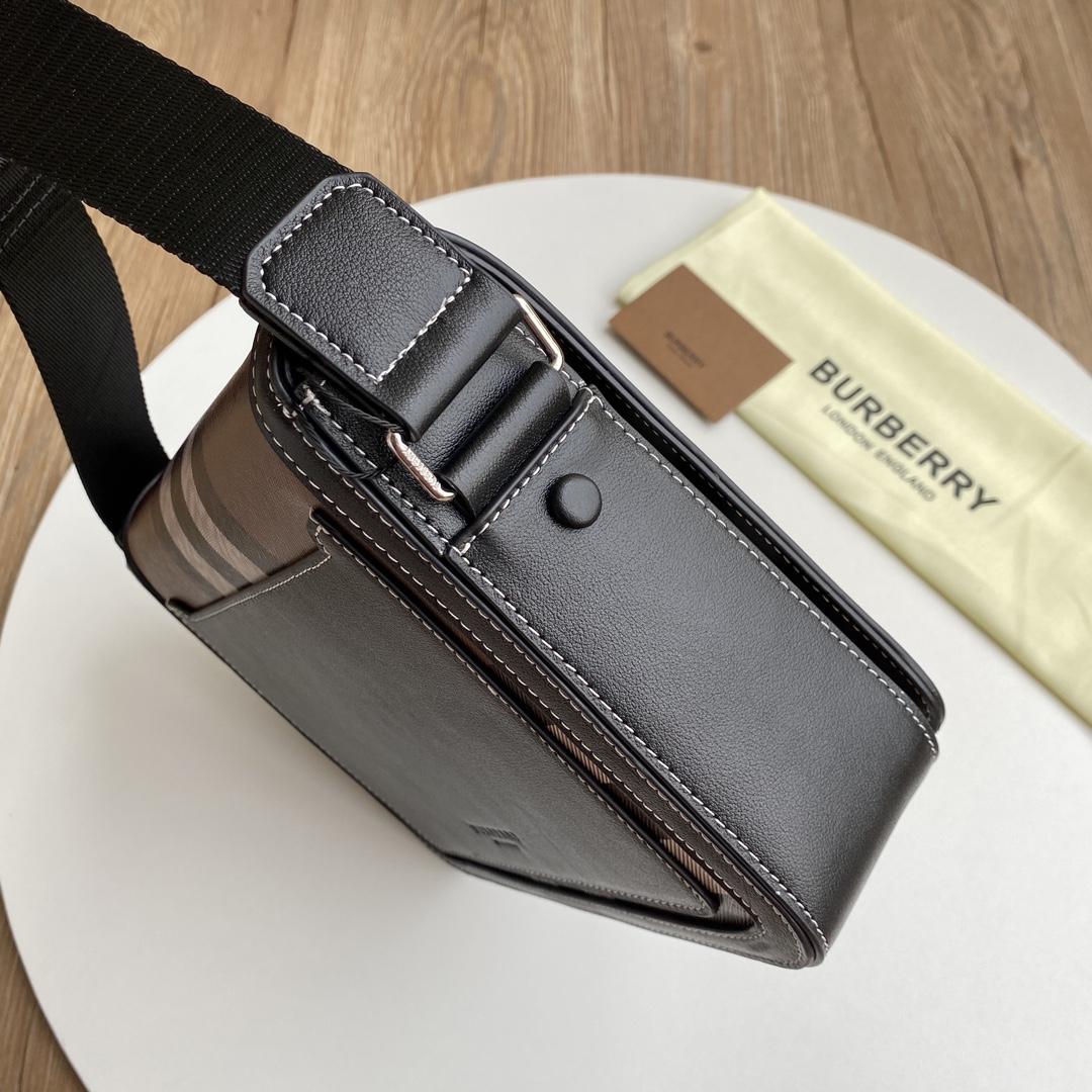 Burberry Small Alfred Messenger Bag - DopestKickz