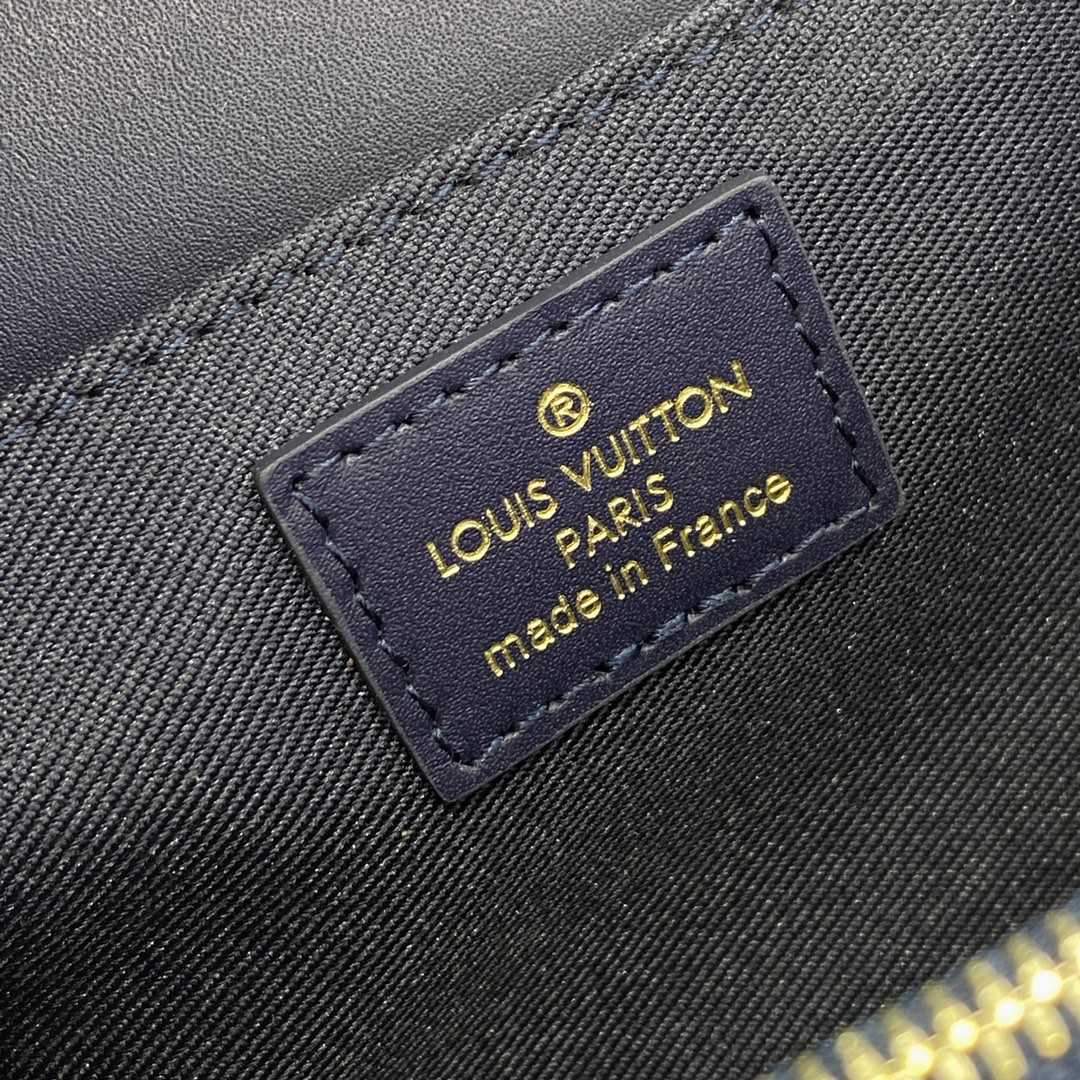 Louis Vuitton Pochette Métis East West (21.5x13.5x6cm)   M22834  - DopestKickz