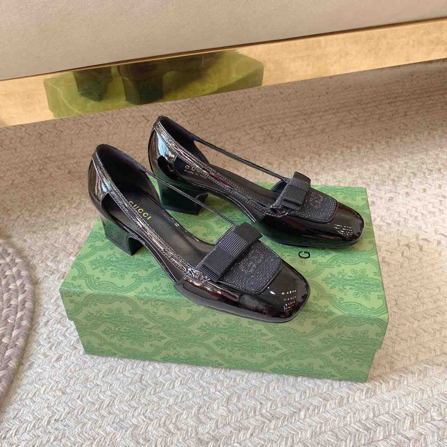 Gucci Women's Pump With GG Canvas - DopestKickz