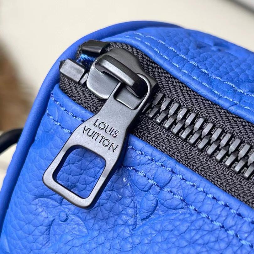 Louis Vuitton Keepall Bandoulière 25  (25 x 15 x 11cm) M23129 - DopestKickz