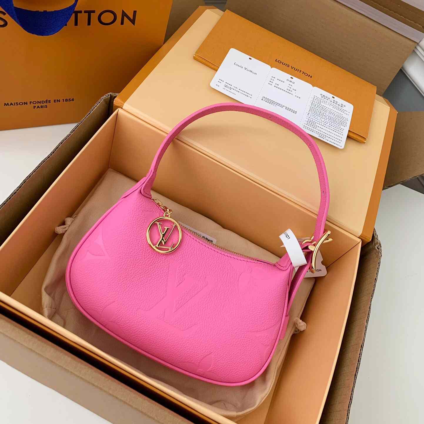 Louis Vuitton Mini Moon Monogram Empreinte (20.5*11*5cm)     M82487 - DopestKickz