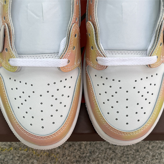 Air Jordan 1 x Off White Low  Sneaker      CZ0790-109 - DopestKickz