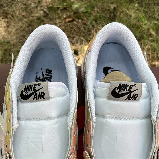 Air Jordan 1 x Off White Low  Sneaker      CZ0790-109 - DopestKickz