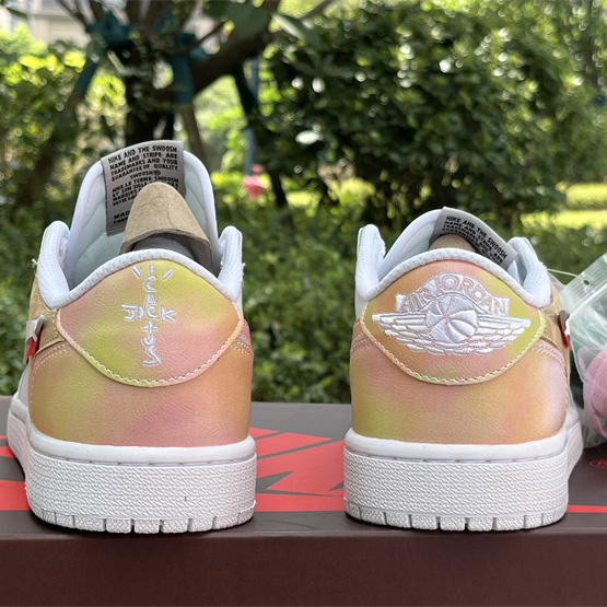 Air Jordan 1 x Off White Low  Sneaker      CZ0790-109 - DopestKickz