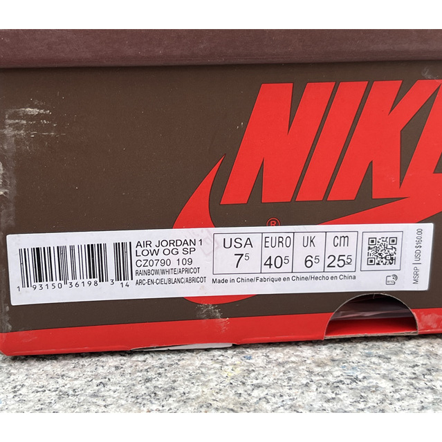 Air Jordan 1 x Off White Low  Sneaker      CZ0790-109 - DopestKickz