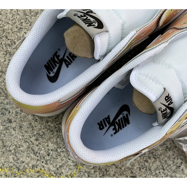 Air Jordan 1 x Off White Low  Sneaker      CZ0790-109 - DopestKickz