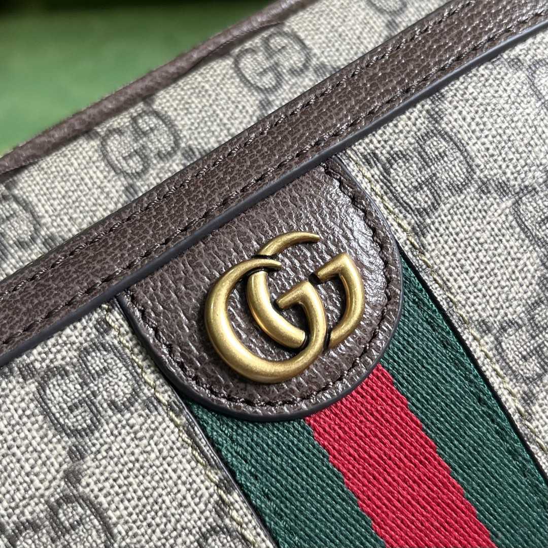 Gucci Ophidia GG Toiletry Case  (26.4-11-2cm) - DopestKickz