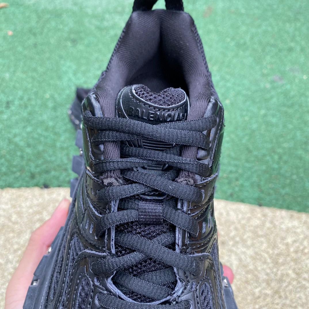 Balenciaga Bouncer Sneaker - DopestKickz