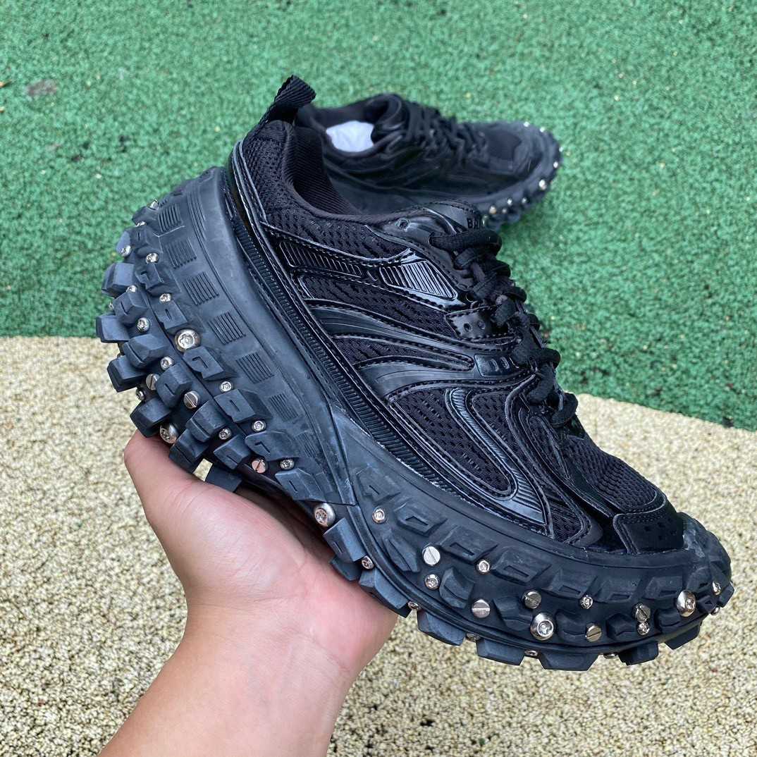 Balenciaga Bouncer Sneaker - DopestKickz