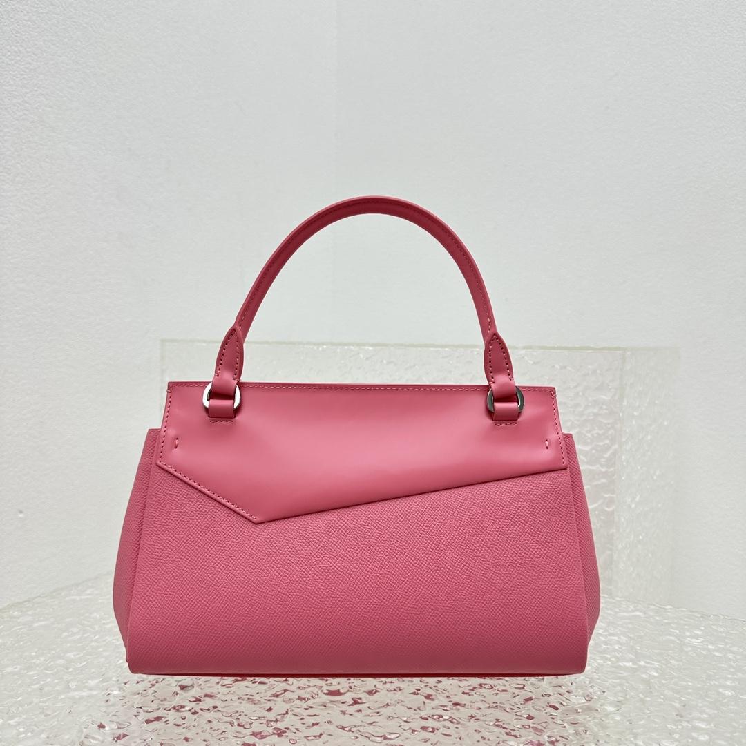 Maison Margiela Small Grained Leather Tote Bag (26x 19x 8cm) - DopestKickz