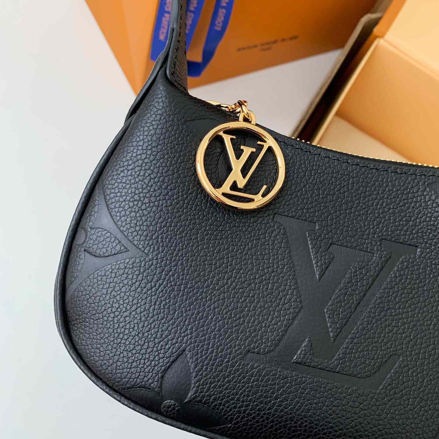 Louis Vuitton Mini Moon Monogram Empreinte (20.5*11*5cm)     M82391 - DopestKickz