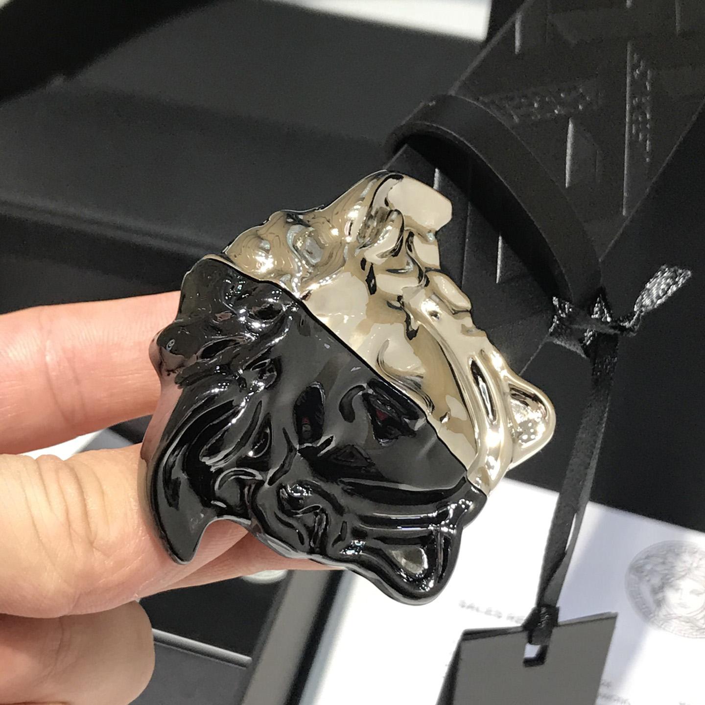 Versace Medusa Leathre Belt 38mm - DopestKickz