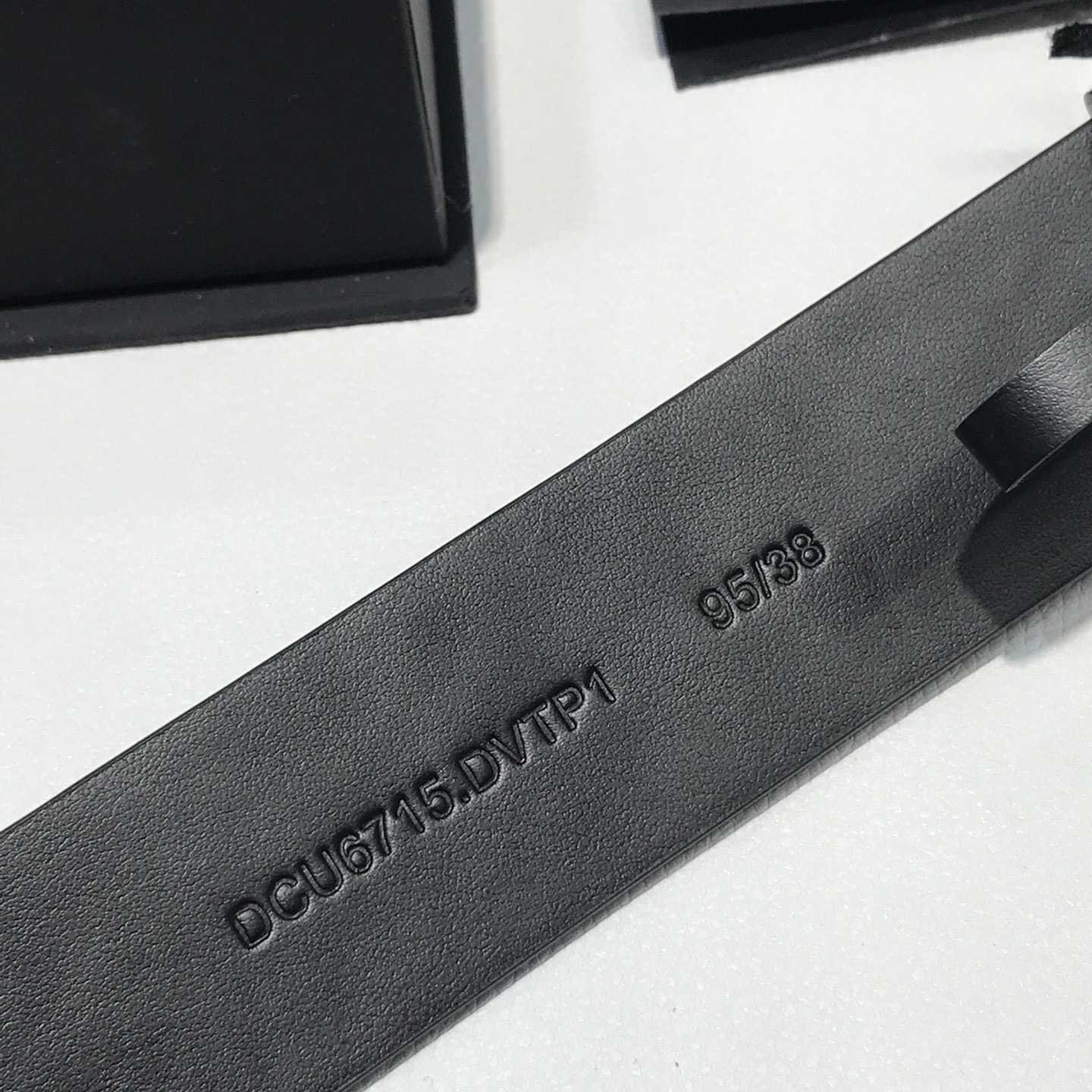 Versace Medusa Leathre Belt 38mm - DopestKickz