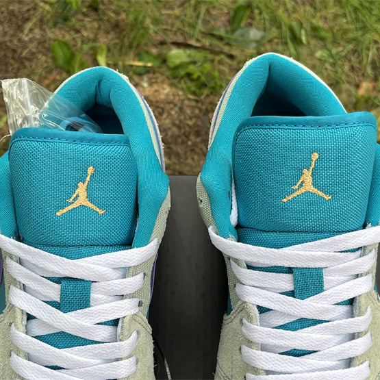 Air Jordan 1 Low Sneaker   DX4334-300 - DopestKickz