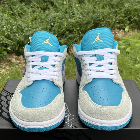 Air Jordan 1 Low Sneaker   DX4334-300 - DopestKickz