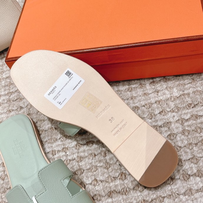 Hermes Oran Sandal - DopestKickz