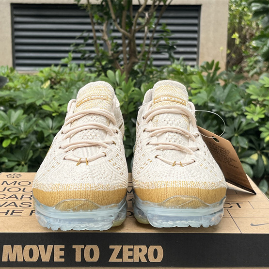 Nike Air VaporMax 2023 Flyknit Sneakers      DV1678-100  - DopestKickz