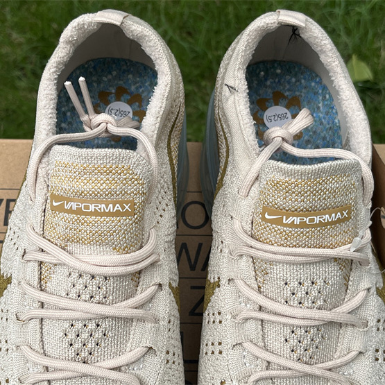 Nike Air VaporMax 2023 Flyknit Sneakers      DV1678-100  - DopestKickz